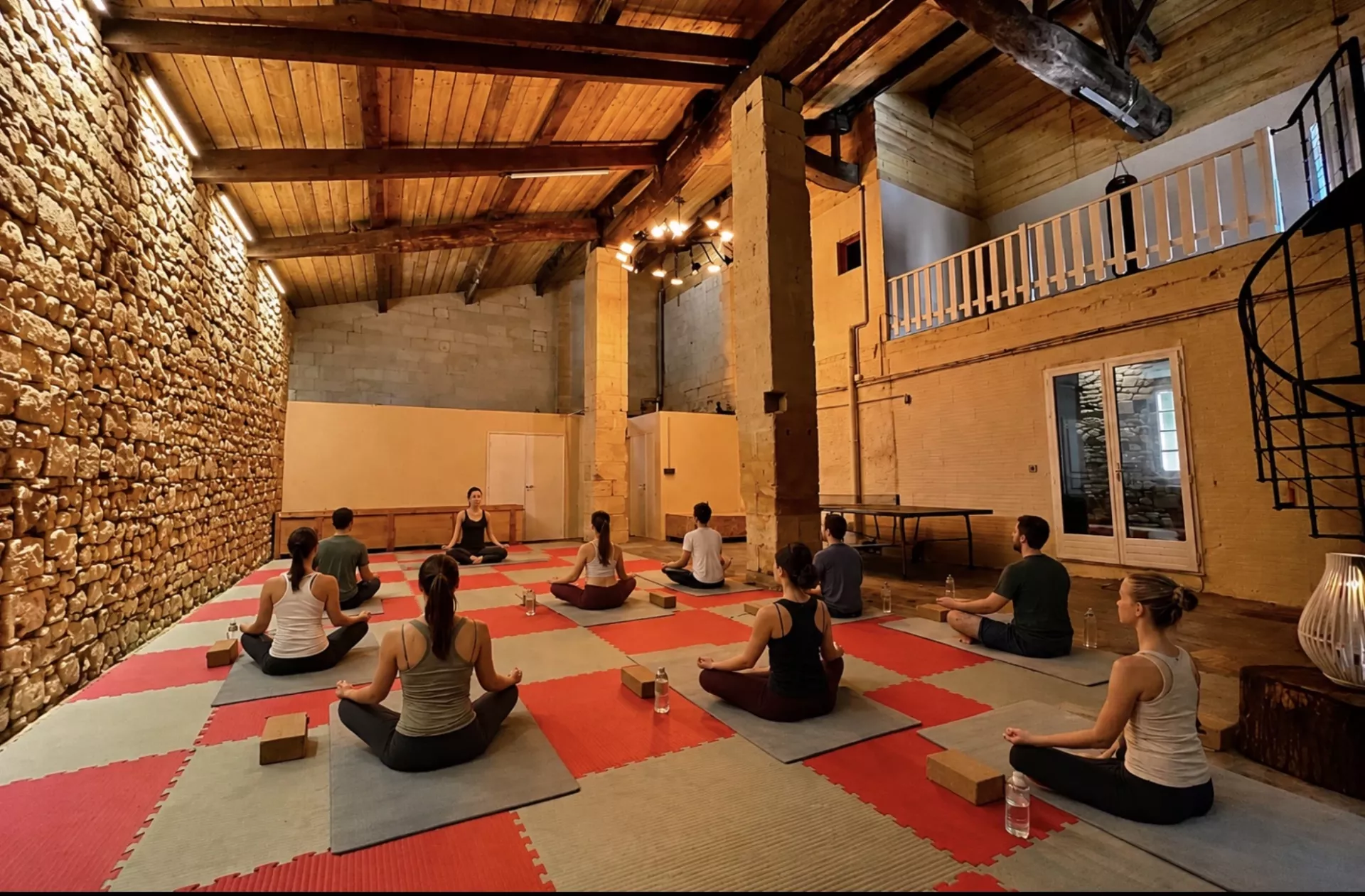 salle de yoga - 	chr	 - BYSENS Agencement